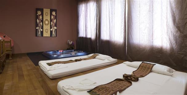 Thai Si Royal Thai Spa & Hotel