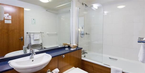 Wembley International Hotel