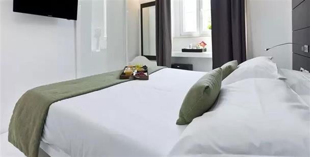 Navona Stay