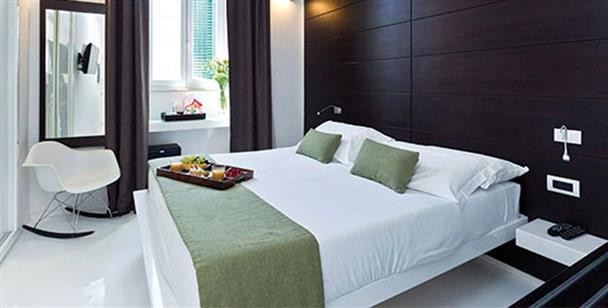 Navona Stay