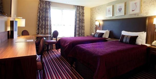 Gloucester Robinswood Hotel; Best Western Signature Collection