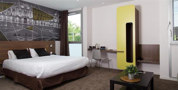 Brit Hotel Toulouse Colomiers - L’Esplanade