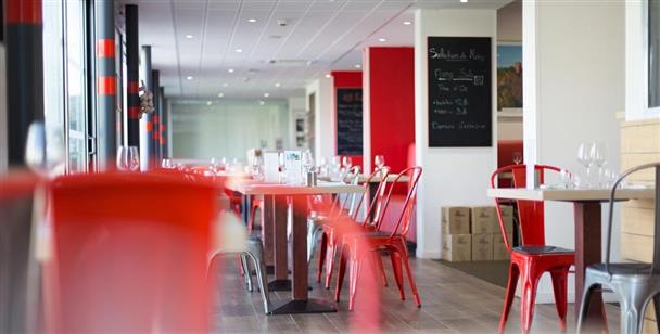 Brit Hotel Toulouse Colomiers - L’Esplanade