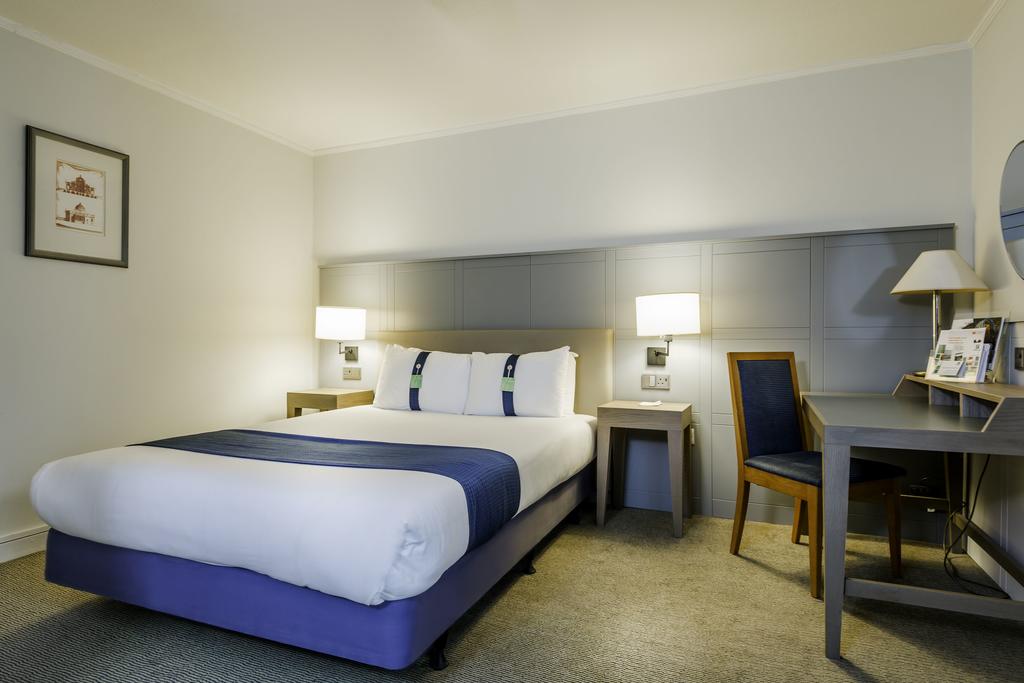 Holiday Inn Milton Keynes Central
