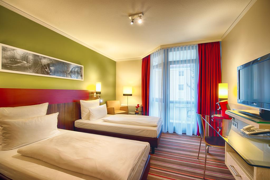 Leonardo Hotel & Residenz München
