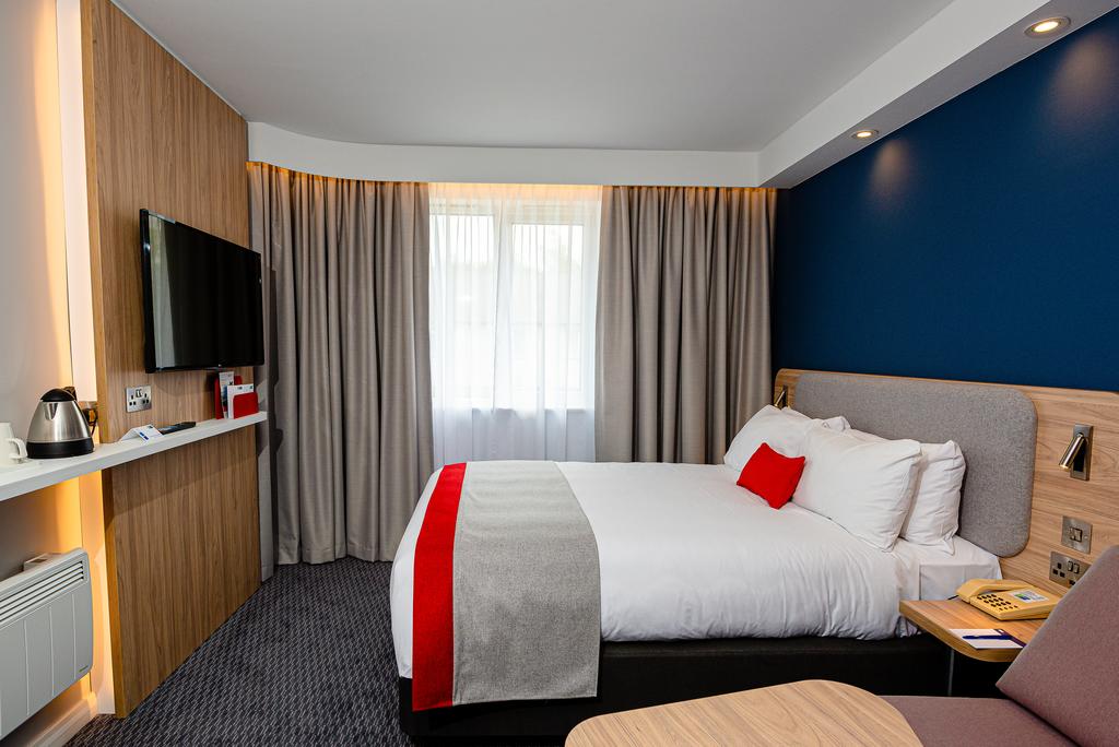 Holiday Inn Express Canterbury
