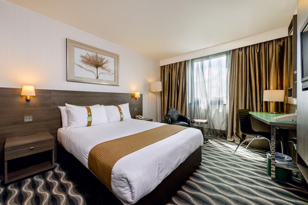 Crowne Plaza London - Kingston