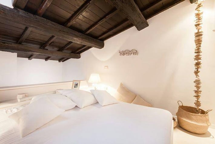 HRA - Navona Penthouse
