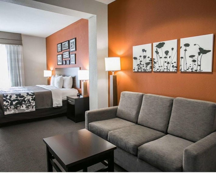 Restwell Inn & Suites