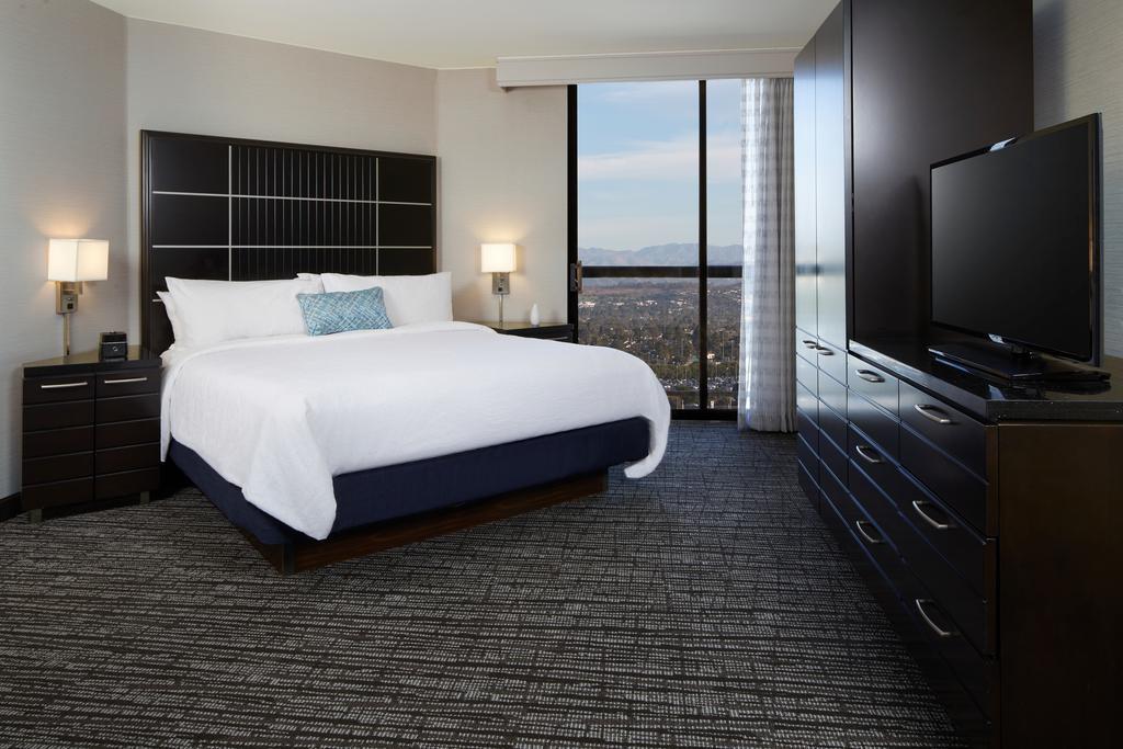 Embassy Suites by Hilton Los Angeles International Airport North