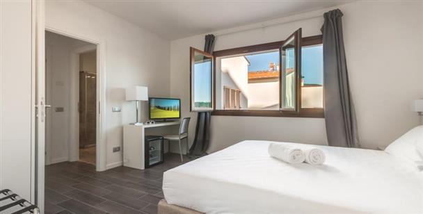 The Florence Hills Resort & Spa