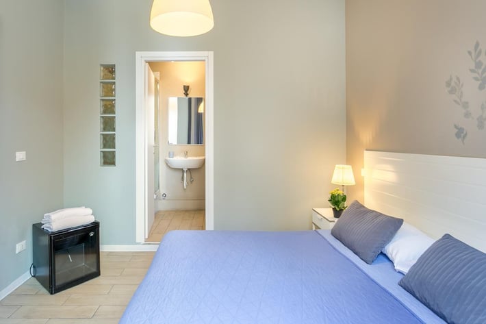 AmoRoma Suite