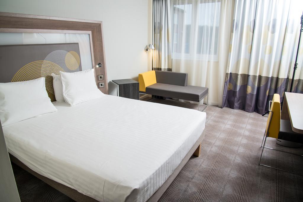 Novotel Newcastle Airport