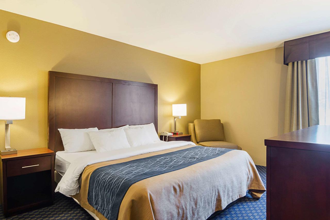 Comfort Inn & Suites Sea-Tac Airport