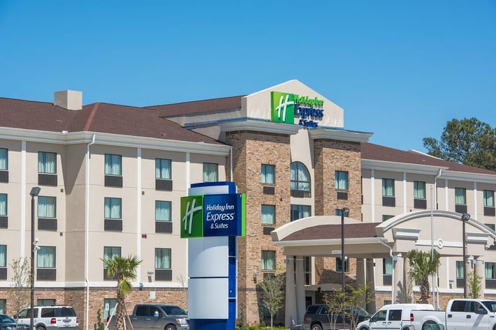 Holiday Inn Express & Suites Houston North - IAH Area