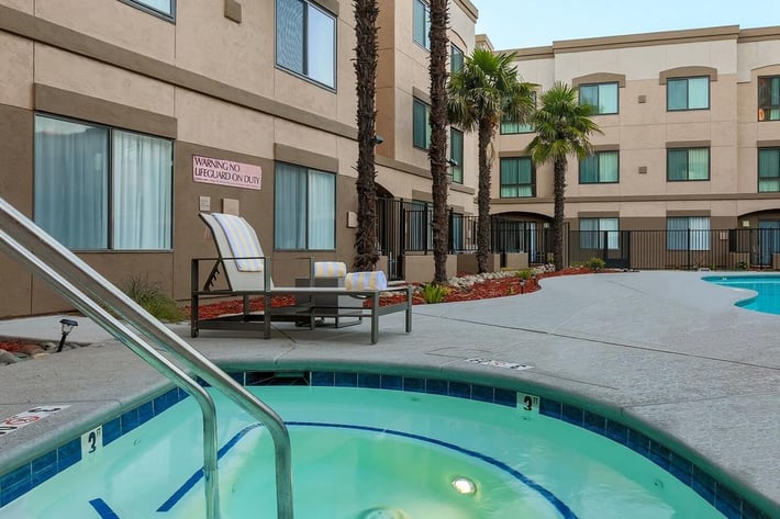 DoubleTree Suites by Hilton Hotel Sacramento - Rancho Cordova