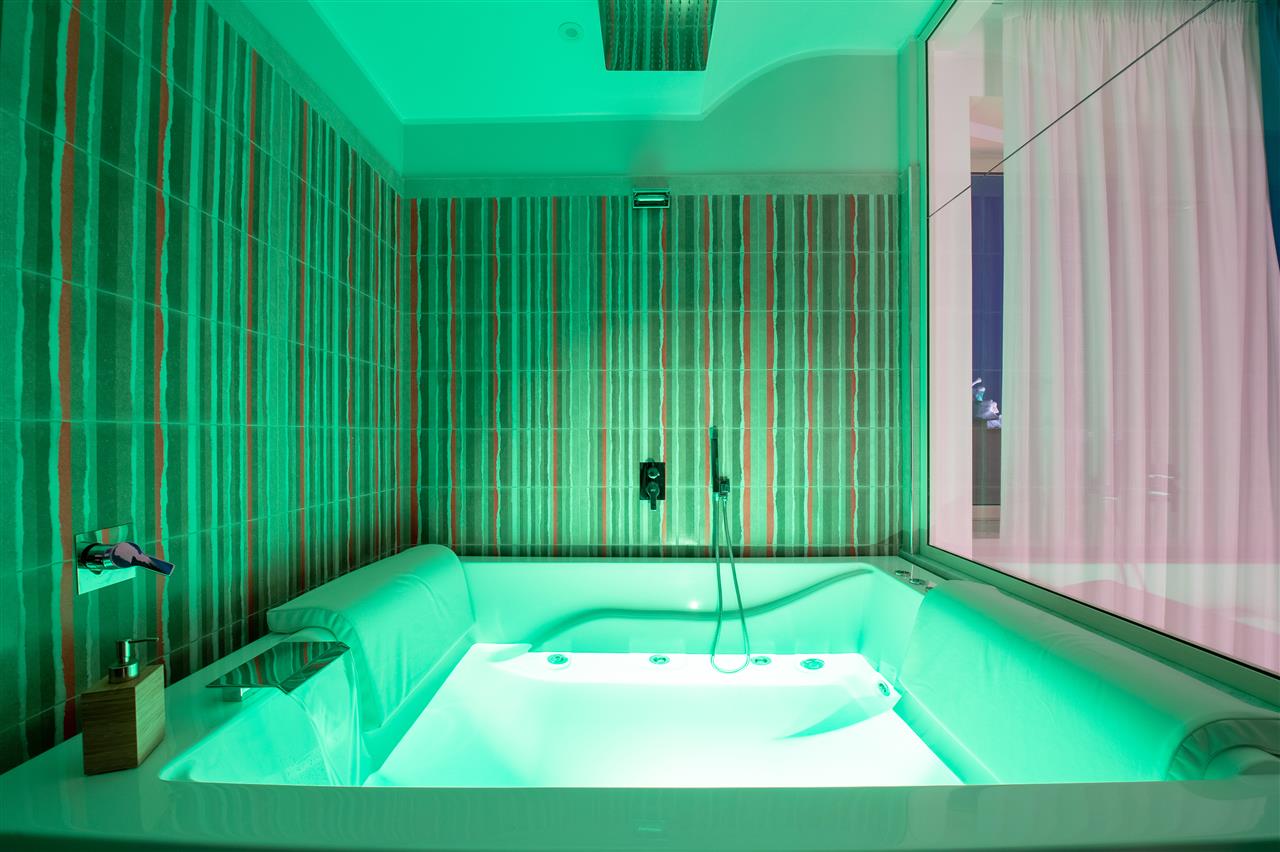 Main Exclusive Rooms