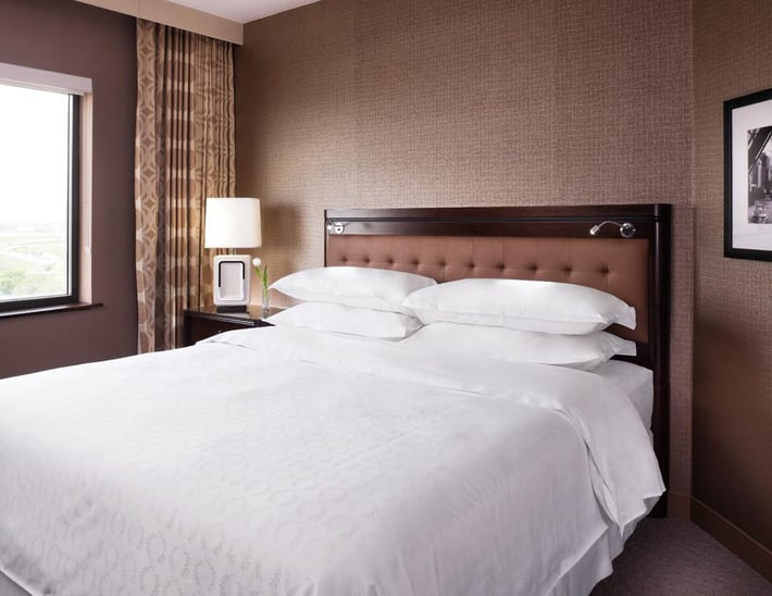 Sheraton Suites Chicago O'Hare