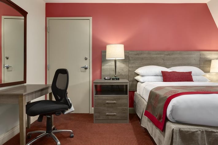 Ramada by Wyndham Oakland Downtown City Center