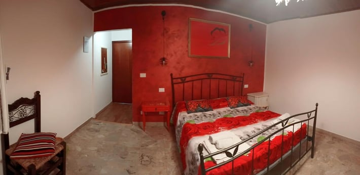 La casa sul tetto - Room's & Glamping