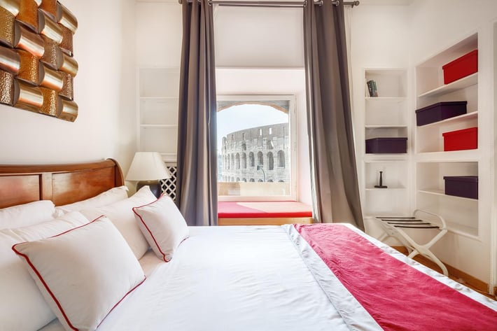 N°9 Colosseo View Suites