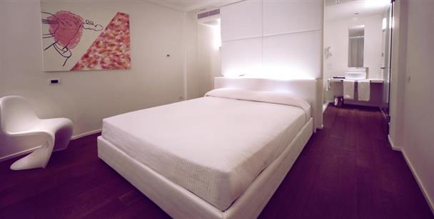 MO.OM Hotel