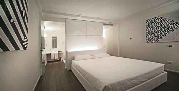 MO.OM Hotel