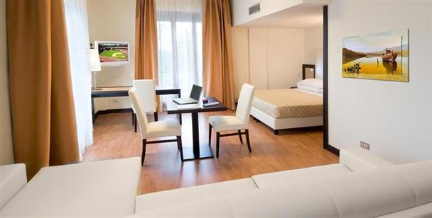 Suite Hotel Elite