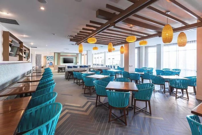 Holiday Inn Express & Suites Orlando at Seaworld