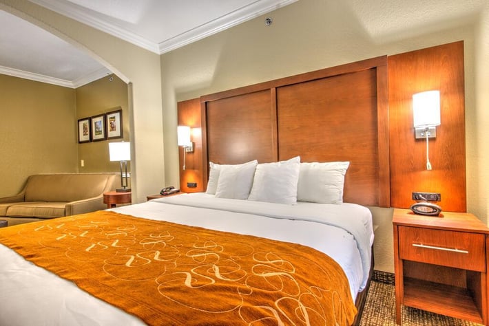 Comfort Suites Tomball