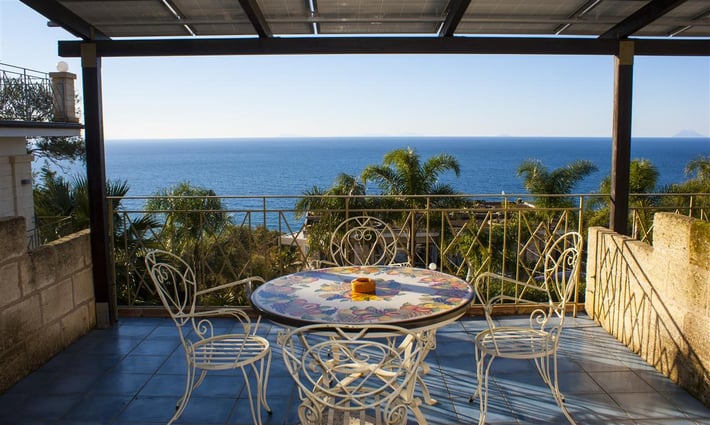 Caposperone Resort