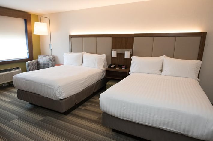 Holiday Inn Express LaGuardia Airport