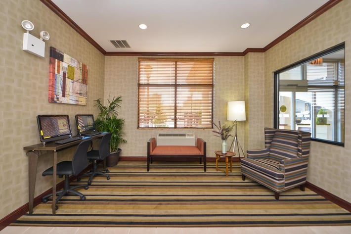 Holiday Inn Express LaGuardia Airport