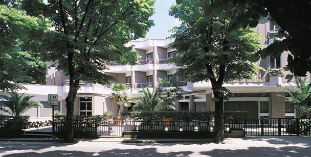 Mini Palace Hotel