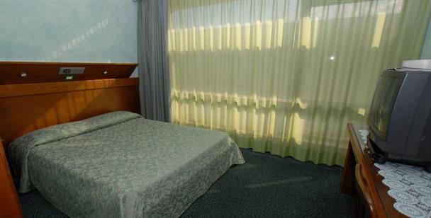 Hotel Lago Verde