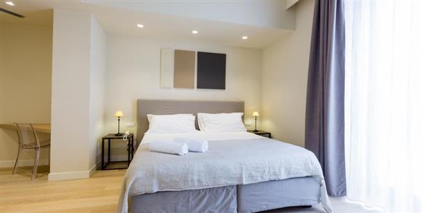 Hotel 900