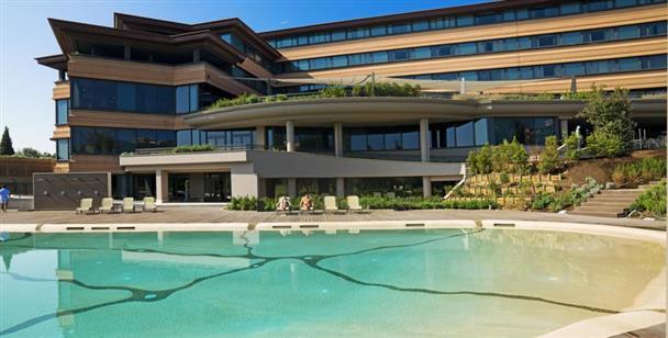 A.Roma Lifestyle Hotel