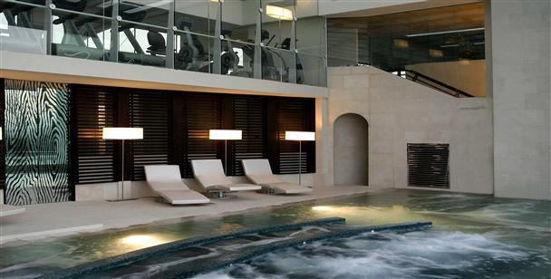 Riviera Golf Resort