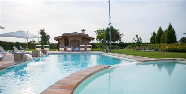 Hotel La Tavola Rotonda
