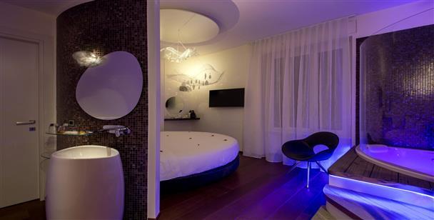 Suite Sistina for Brave Lovers