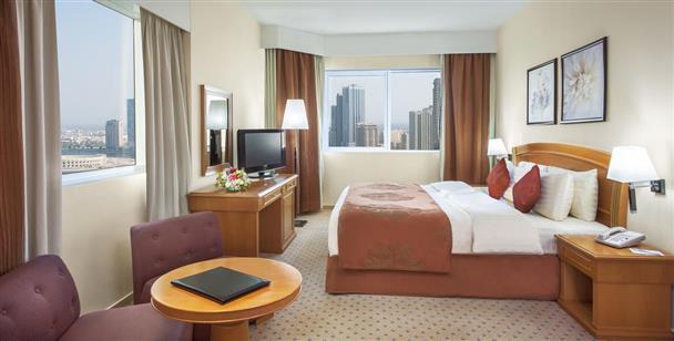 Golden Tulip Sharjah - Hotel Apartments
