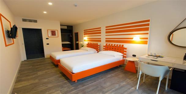 Al Campanile - Luxury Suites & Apartments