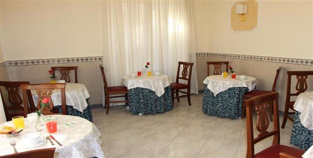 Hotel Mirage