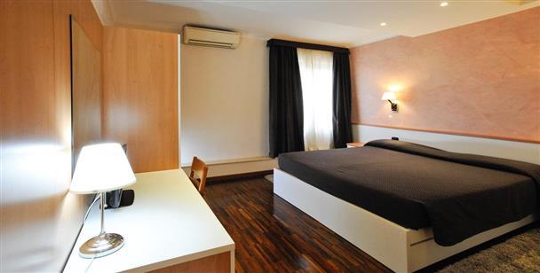 Hotel Roma Tiburtina