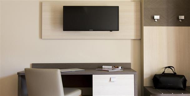 Hotel Meeting