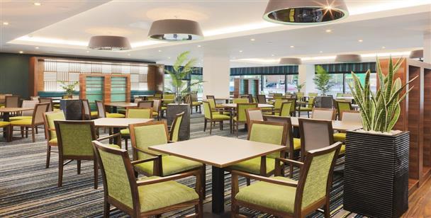 Holiday Inn Express Heathrow T5