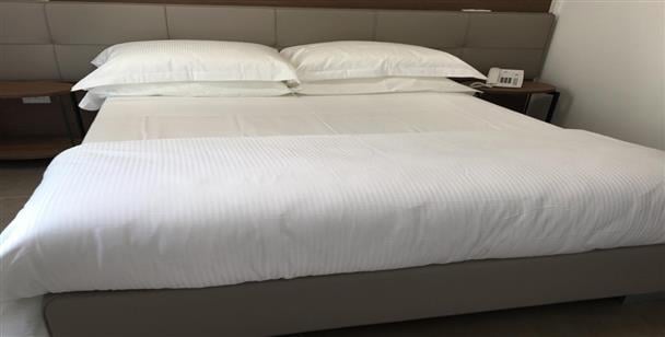M&F Hotel