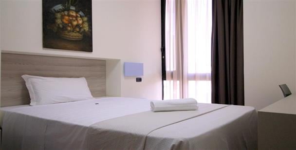 Hotel Fly