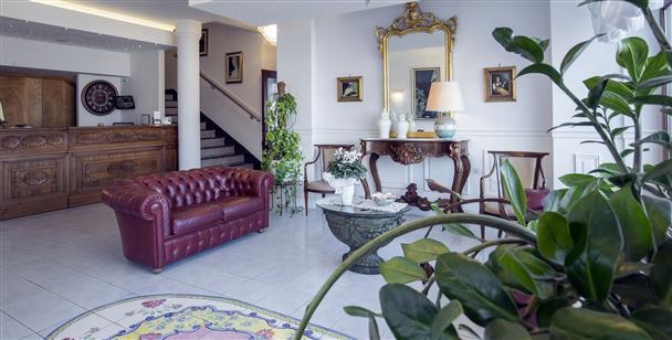 La Panoramica Hotel