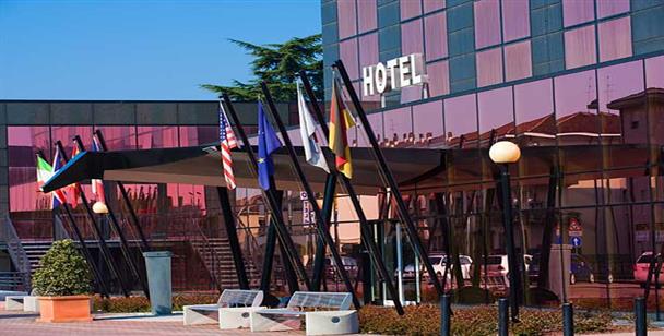 Montresor Hotel Tower